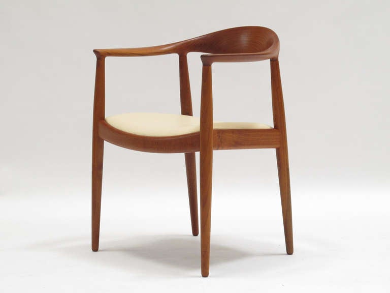 The Chair by Hans Wegner In Good Condition In Oakland, CA