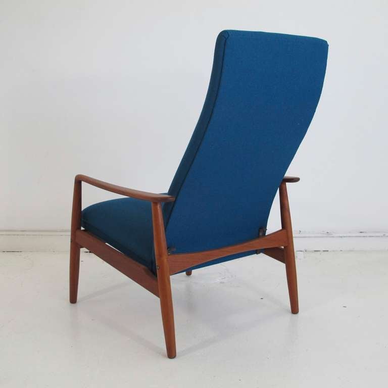 Scandinavian Modern Mid-century Danish High-back Reclining Lounge Chair