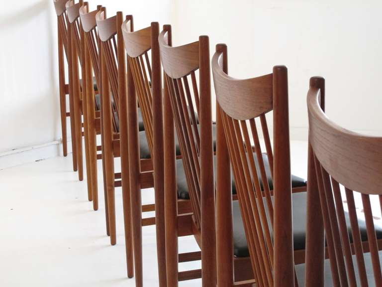 Wood Suite of Eight Arne Vodder Dining Chairs and Table