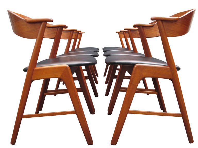 Eight Kai Kristiansen Danish Teak Dining Chairs In Excellent Condition In Oakland, CA