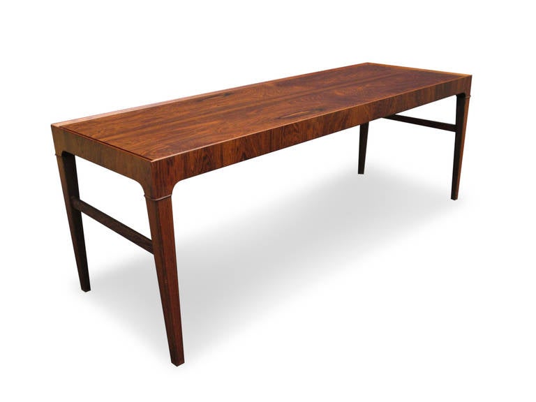 Mid Century Rosewood Danish Coffee Table For At 1stdibs 20th Century Mid Rosewood Danish Coffee Table For