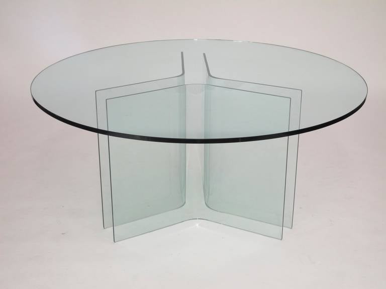 Italian Round Glass Dining Table In Good Condition In Oakland, CA