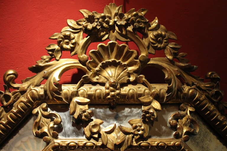 18th Century and Earlier Italian 18th Century Diamond Shape Mercury Mirror in Hand-Carved Giltwood Frames