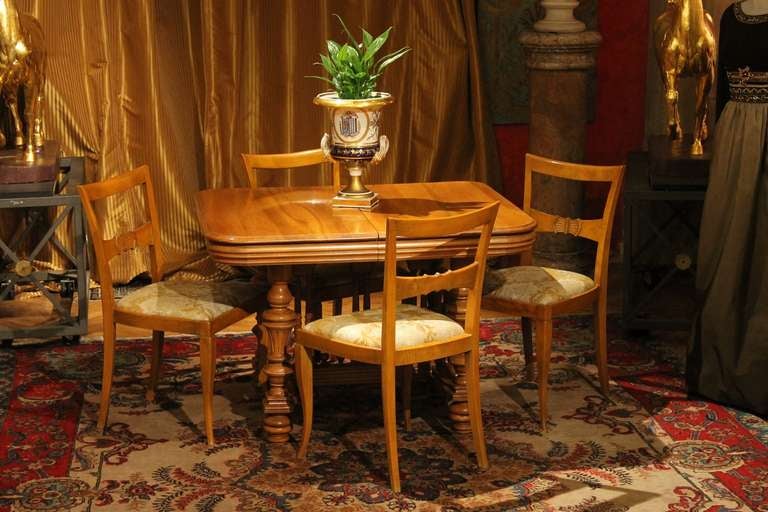 An Extensions Dining Table 1