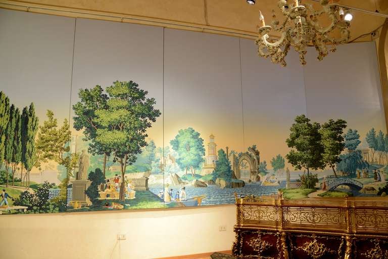 Français Un énorme fond d'écran panoramique de Zuber avec le jardin français