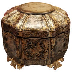 Black Lacquered Chinoiserie Tea Caddy 