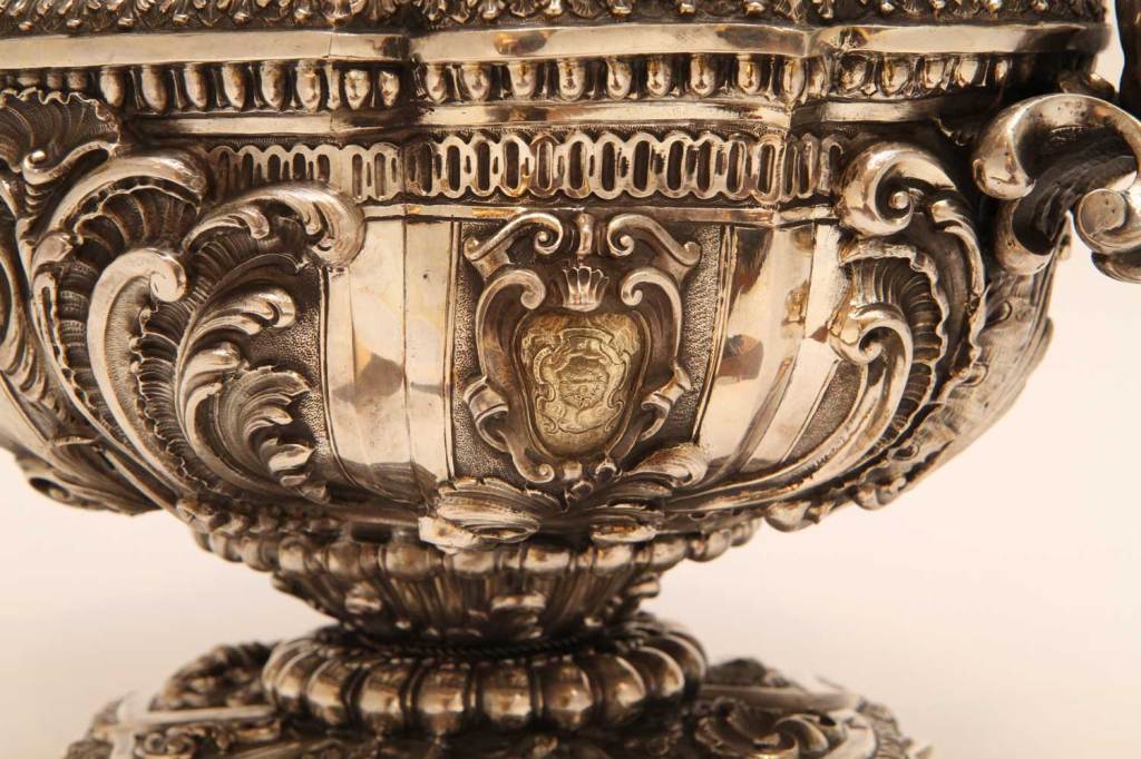 19th Century Italian Baroque Style Silver Centerpiece Bowl or Soup Tureen 10