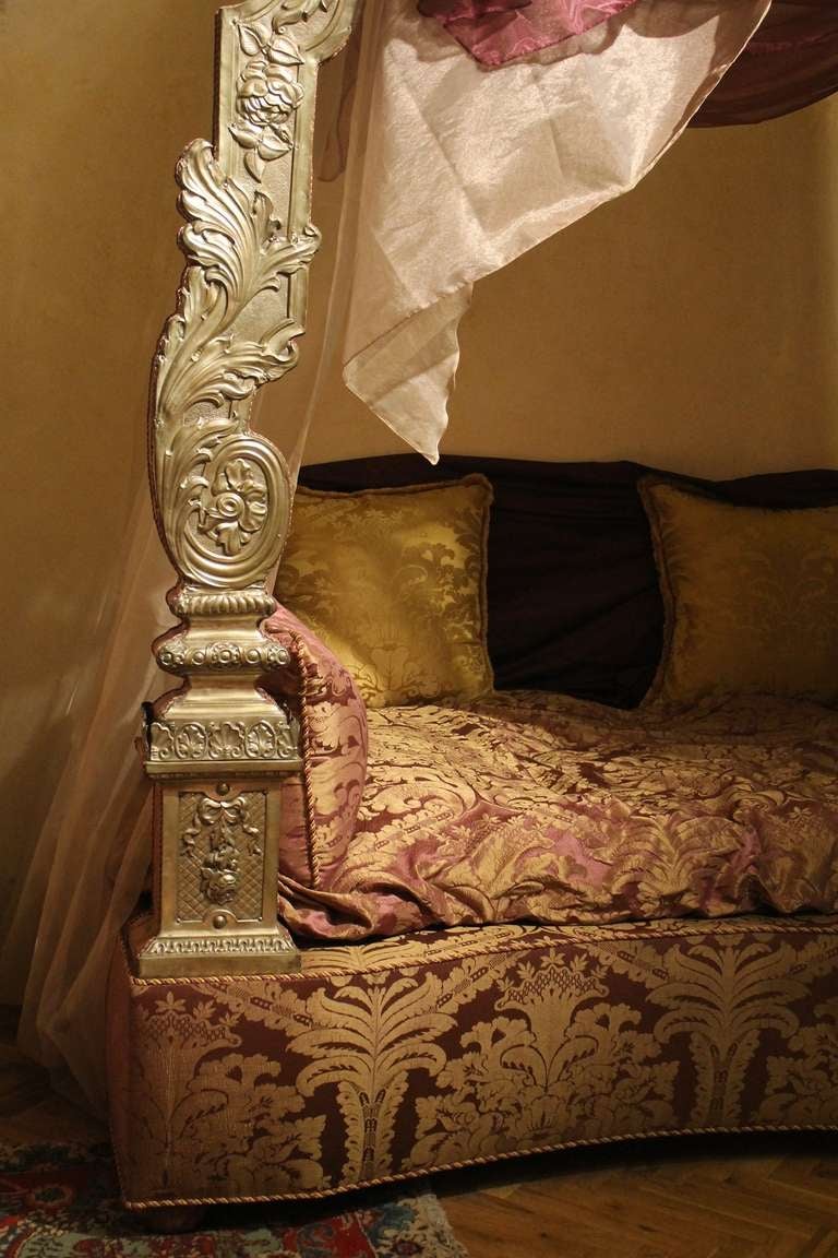 canopied bed