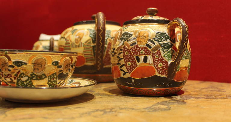 Japanese Mid - 20th century Satsuma Tea/Coffee set In Excellent Condition In Firenze, IT