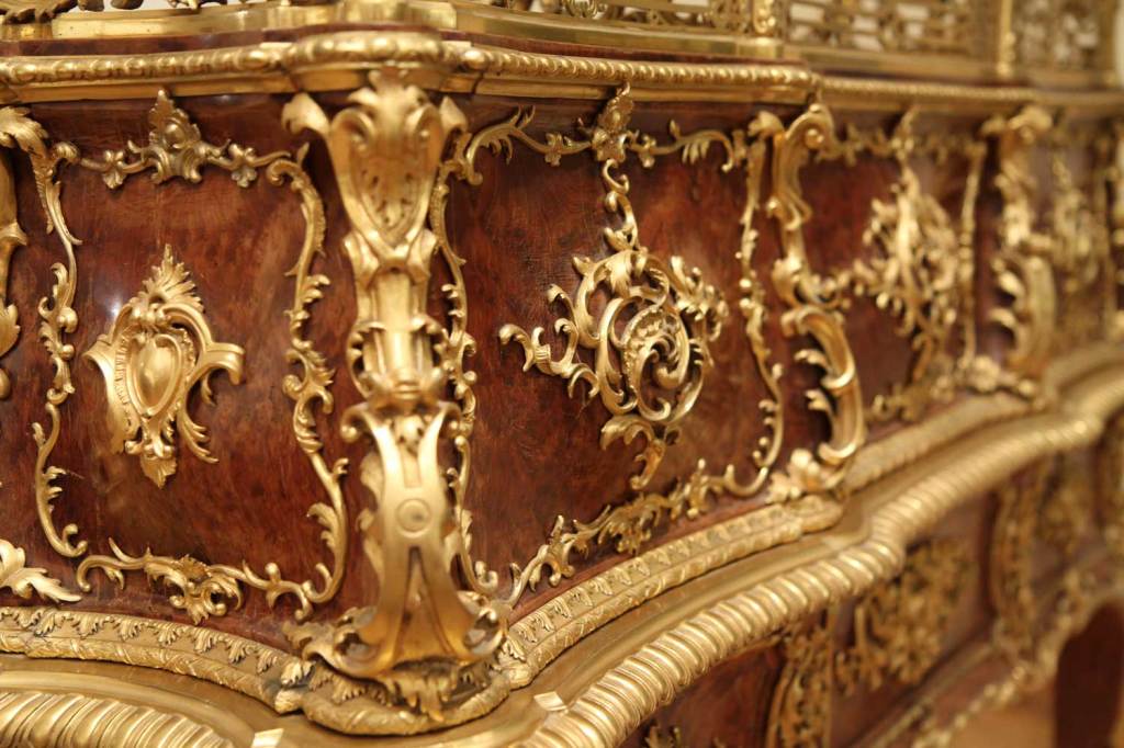 Ormolu One of a kind  Bureau Plat 