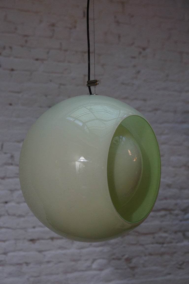 Globe Pendant by Carlo Nason for Mazzega In Good Condition In Antwerp, BE