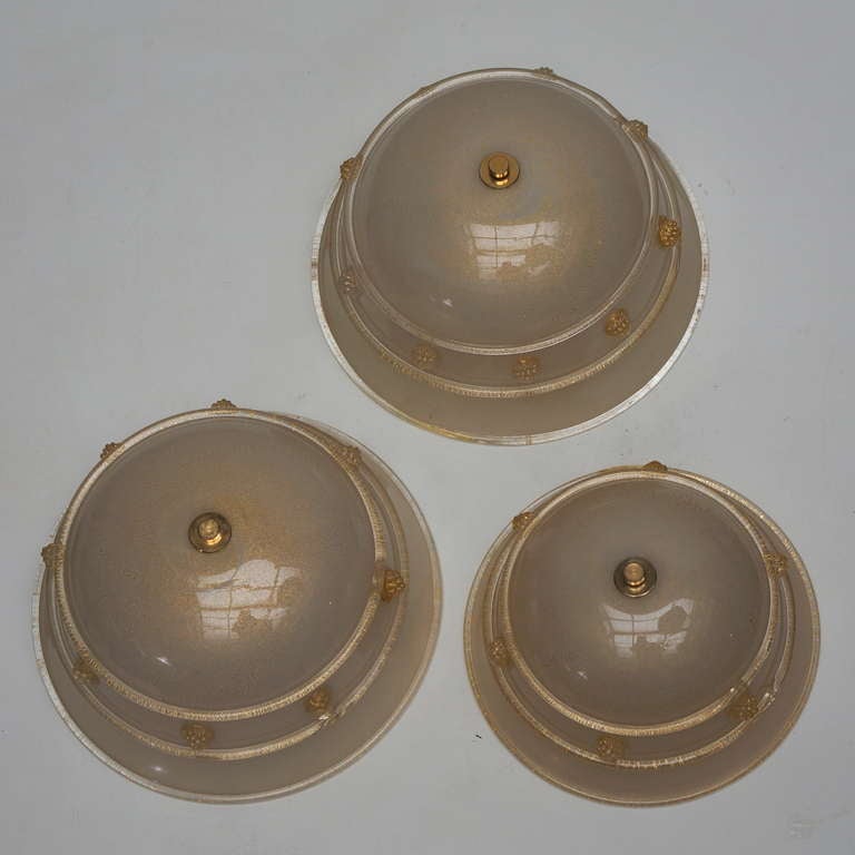 One Murano Glass Ceiling Light Flush Mount with Gold Inclusions by Barovier  For Sale 3