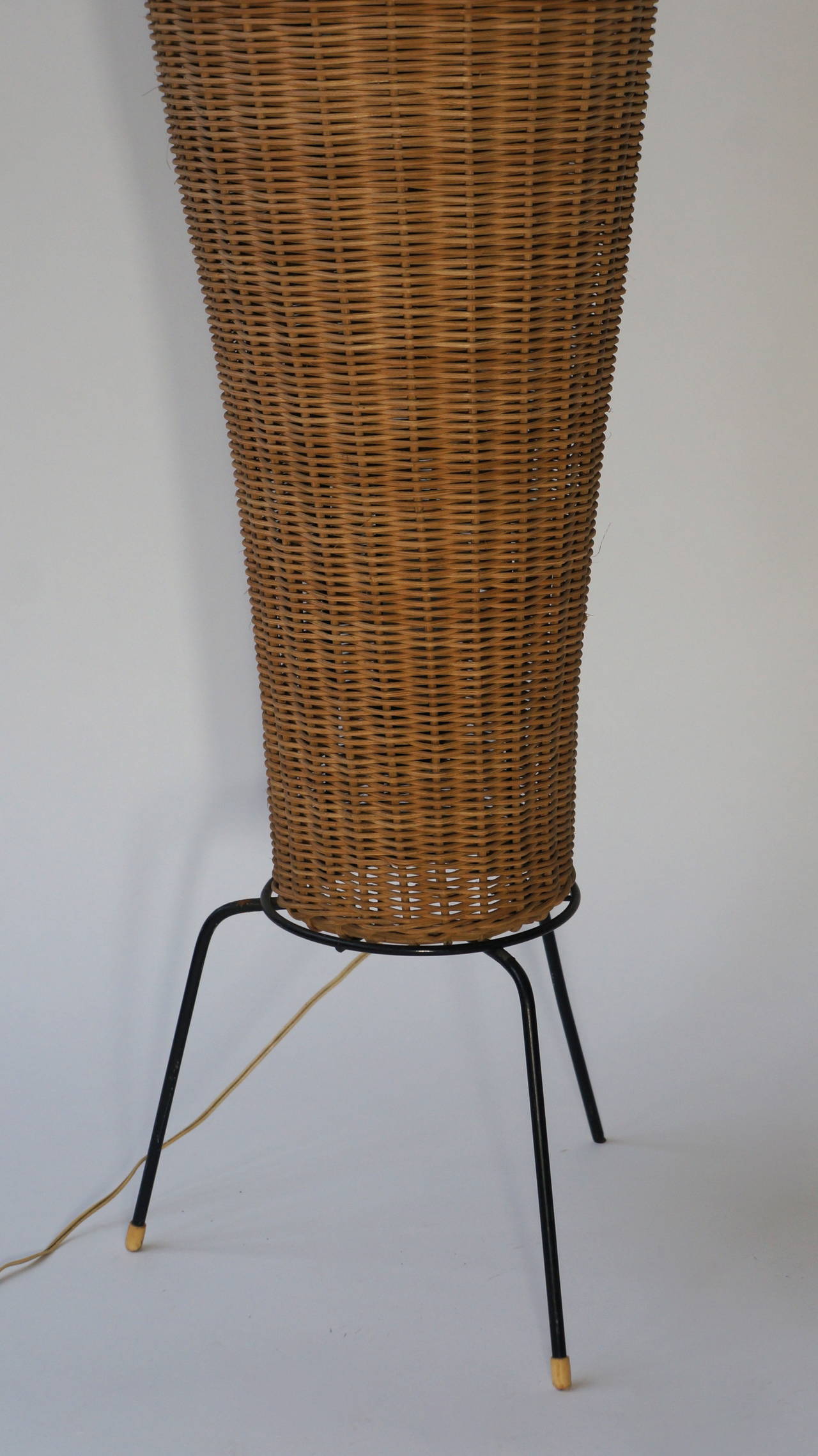 Italian Wrought Iron Tripod Base Fishing Basket Floor Lamp in the Style of Tony Paul