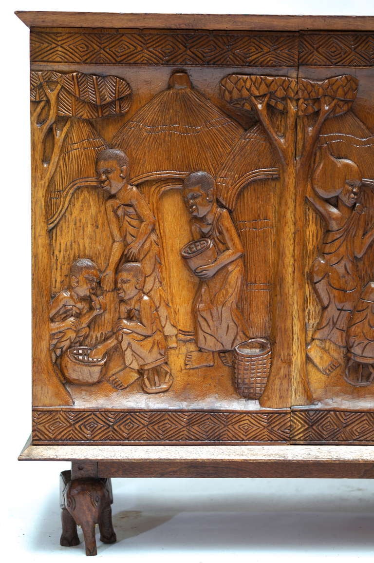 20th Century 1950s Carved Wooden Cabinet from Congo For Sale