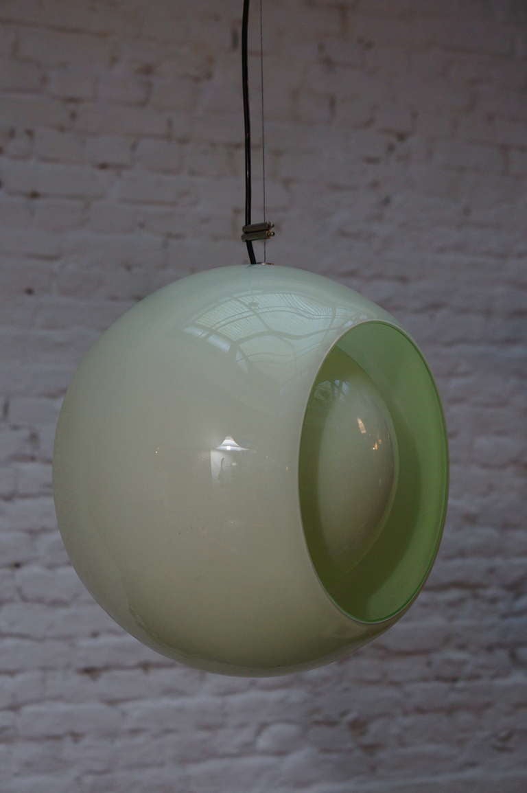 Beautiful Globe Pendant by Carlo Nason for Mazzega In Excellent Condition In Antwerp, BE