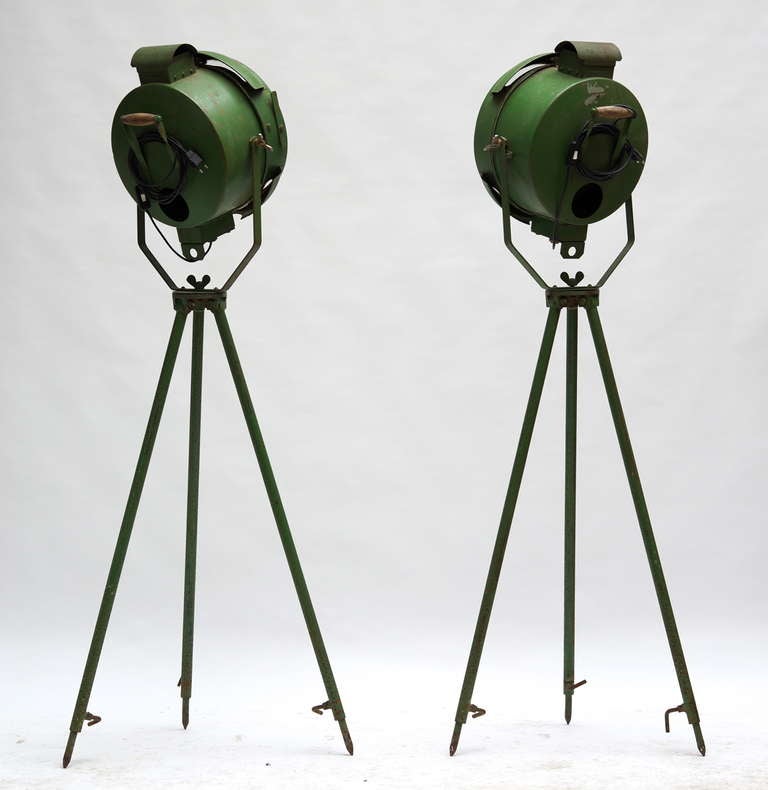Industriel Deux lampes de théâtre françaises des années 1900