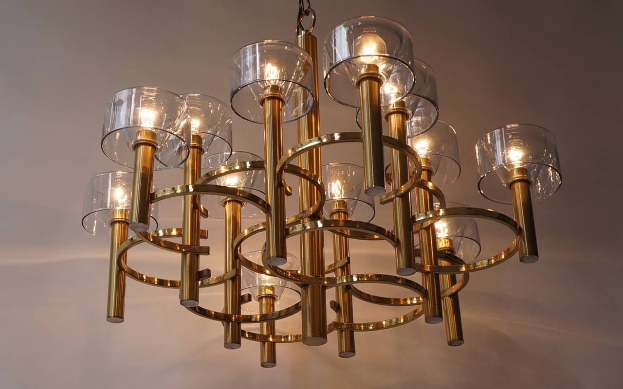 Gaetano Sciolari Chandelier with Brass and Glass Tubes In Excellent Condition In Antwerp, BE
