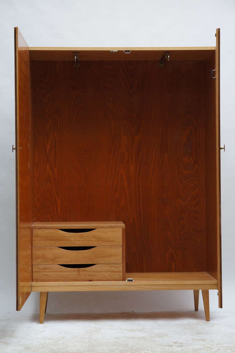 Italian Walnut Highboard with Wooden Doors and Tapered Legs