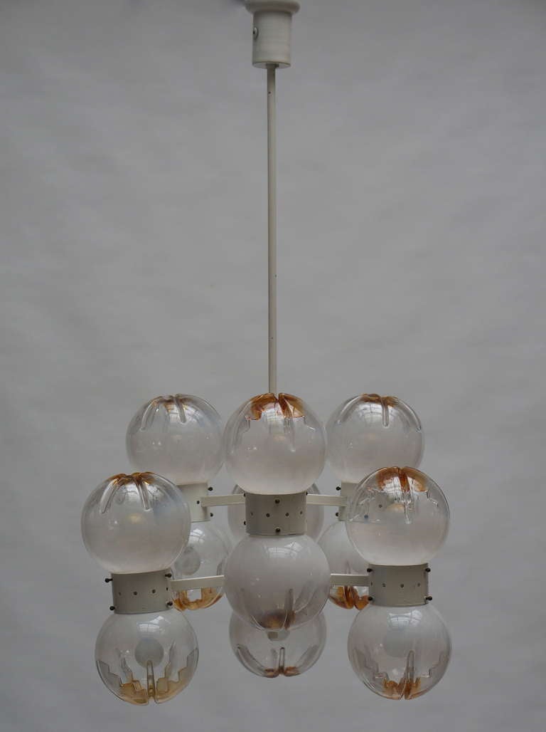 Mid-Century Modern Italian Mazzega Chandelier with 12 Globes For Sale
