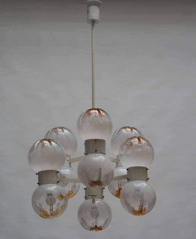 Italian Mazzega Chandelier with 12 Globes In Good Condition For Sale In Antwerp, BE