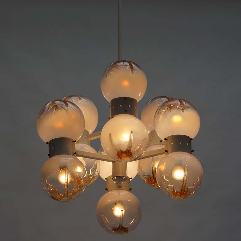 20th Century Italian Mazzega Chandelier with 12 Globes For Sale