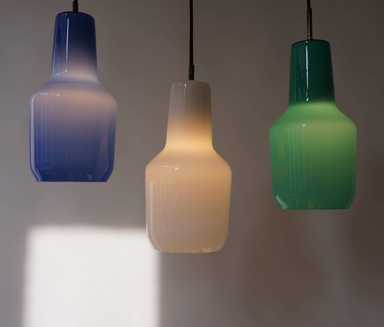 One of Four Venini Massimo Vignelli Pendant Lamps, 1960 1