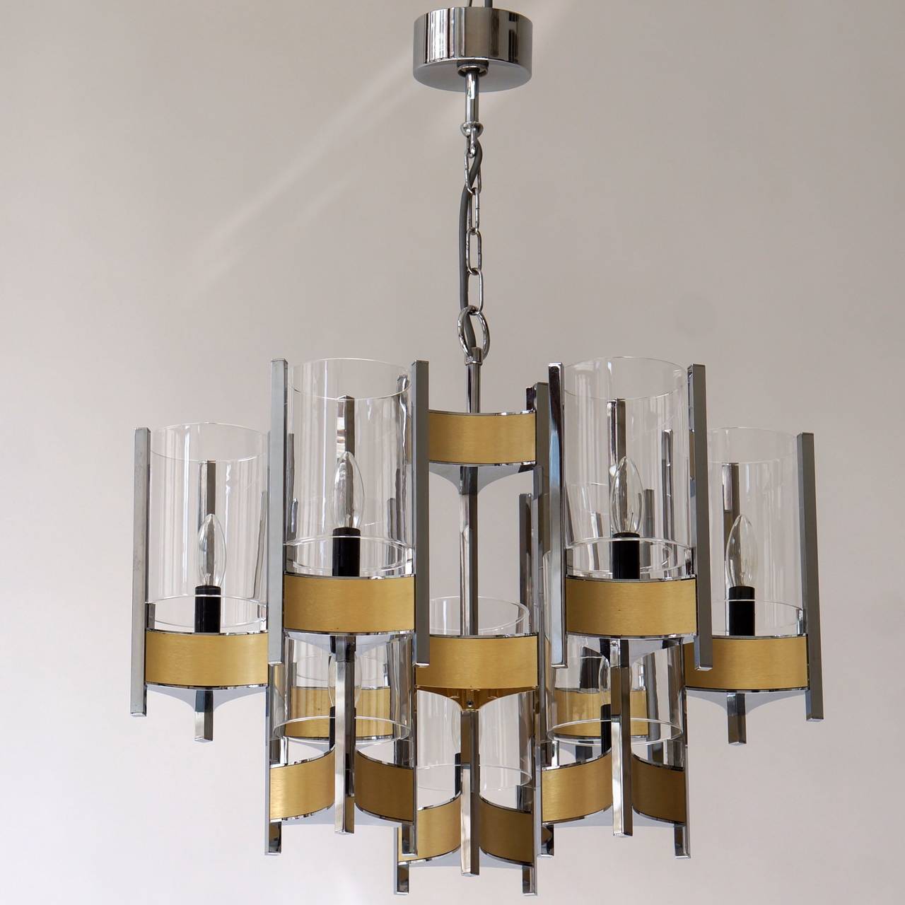 Set of Four Nine-Light Chrome and Glass Chandeliers by Gaetano Sciolari, 1970s In Good Condition For Sale In Antwerp, BE