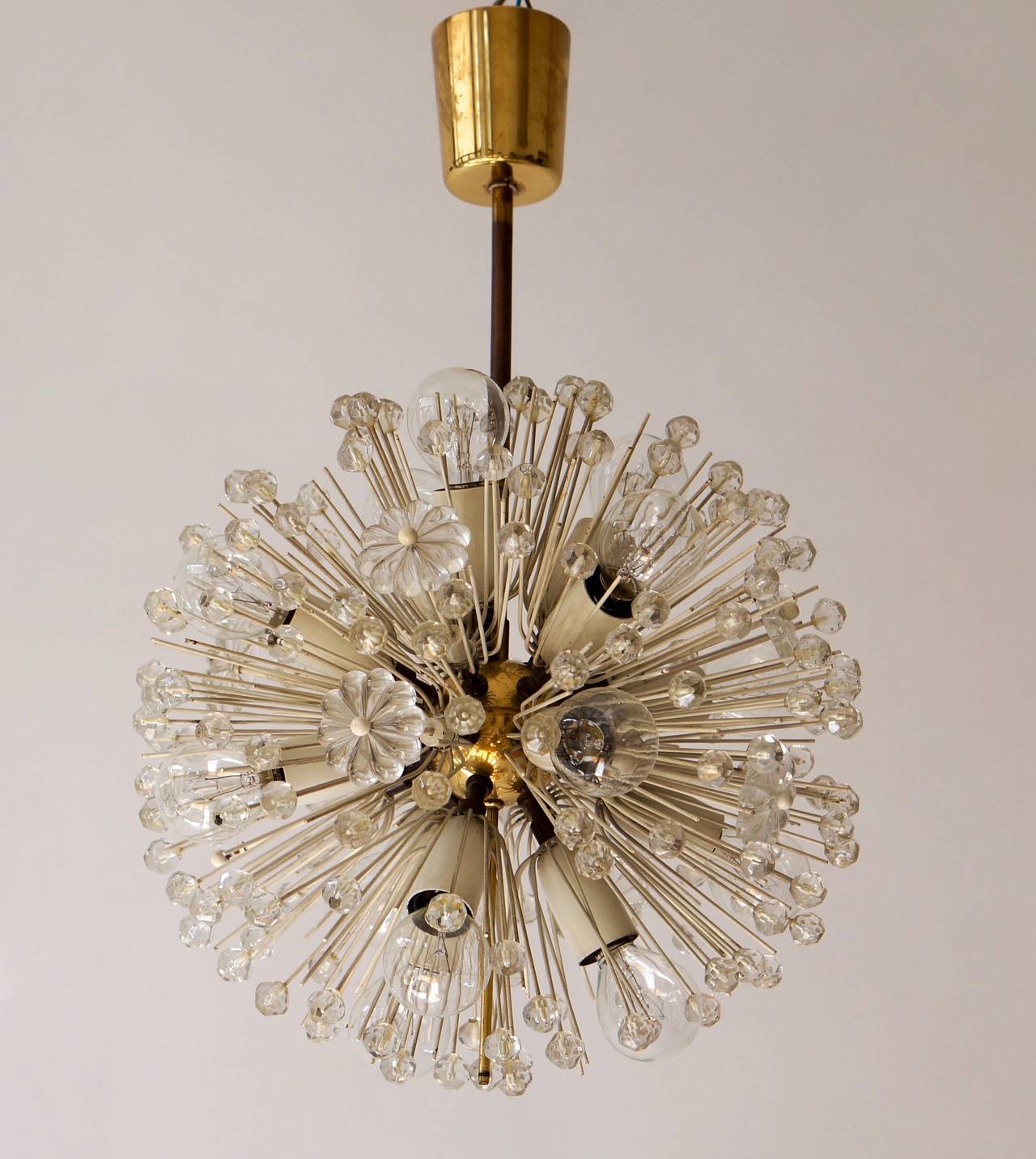 An Emil Stejnar flower ball Sputnik chandelier for Rupert Nikoll. Austrian.