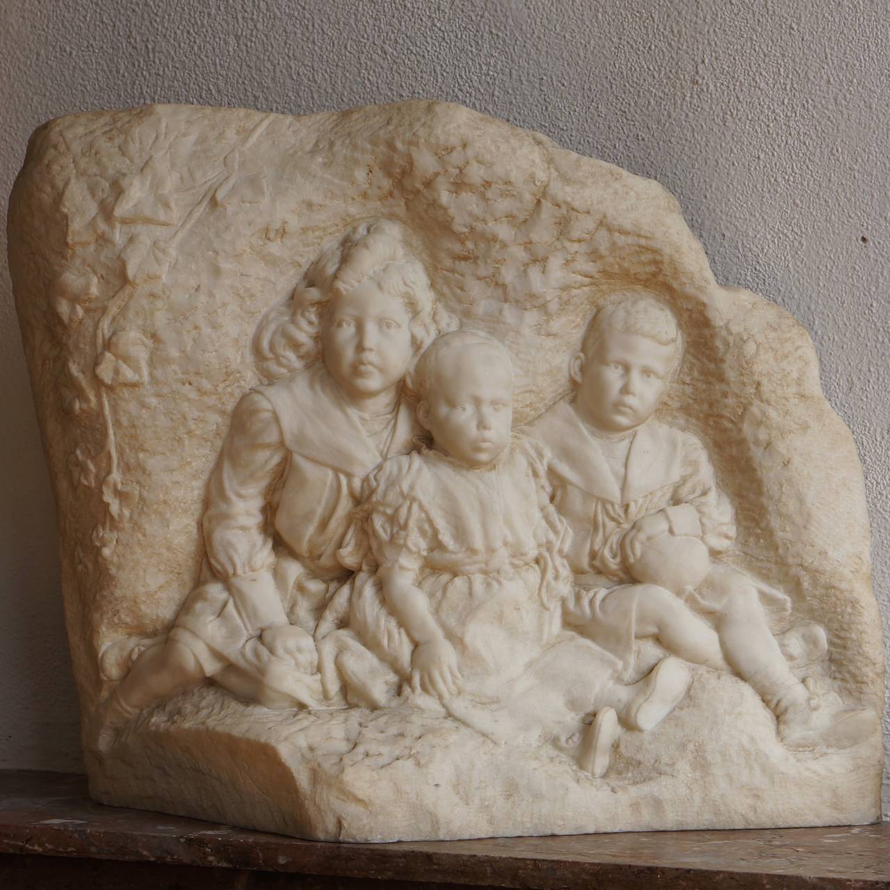 20th Century Royal Carrara Sculpture of the Three Children of King Leopold III, Belgium