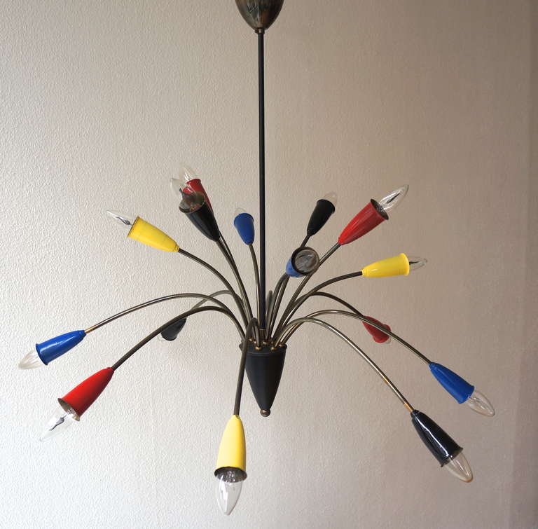 20th Century Impressive Italian, Sixteen-Arm Chandelier in the Style of Stilnovo