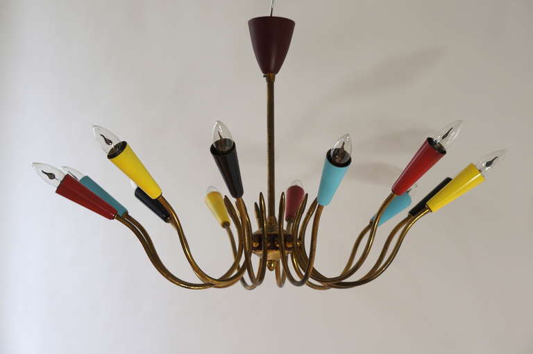 Mid-Century Modern Impressive Italian Twelve-Arm Chandelier in the Style of Stilnovo For Sale