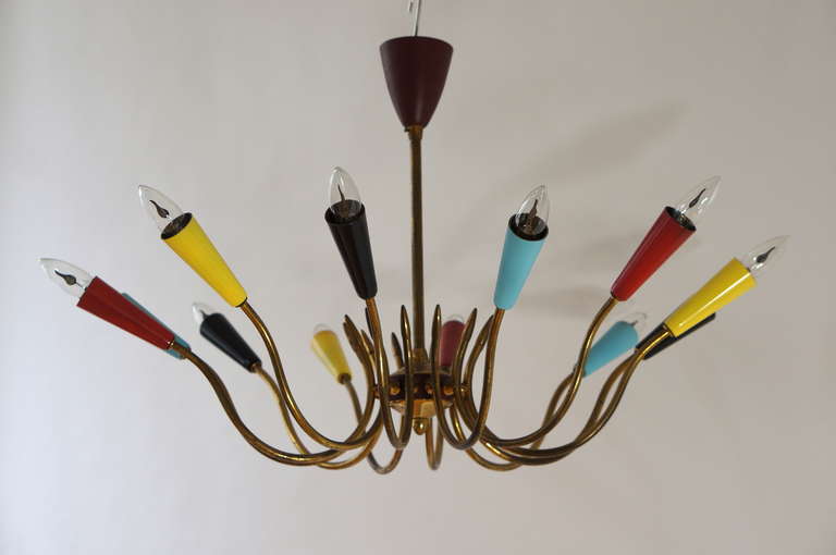 Lacquered Impressive Italian Twelve-Arm Chandelier in the Style of Stilnovo For Sale