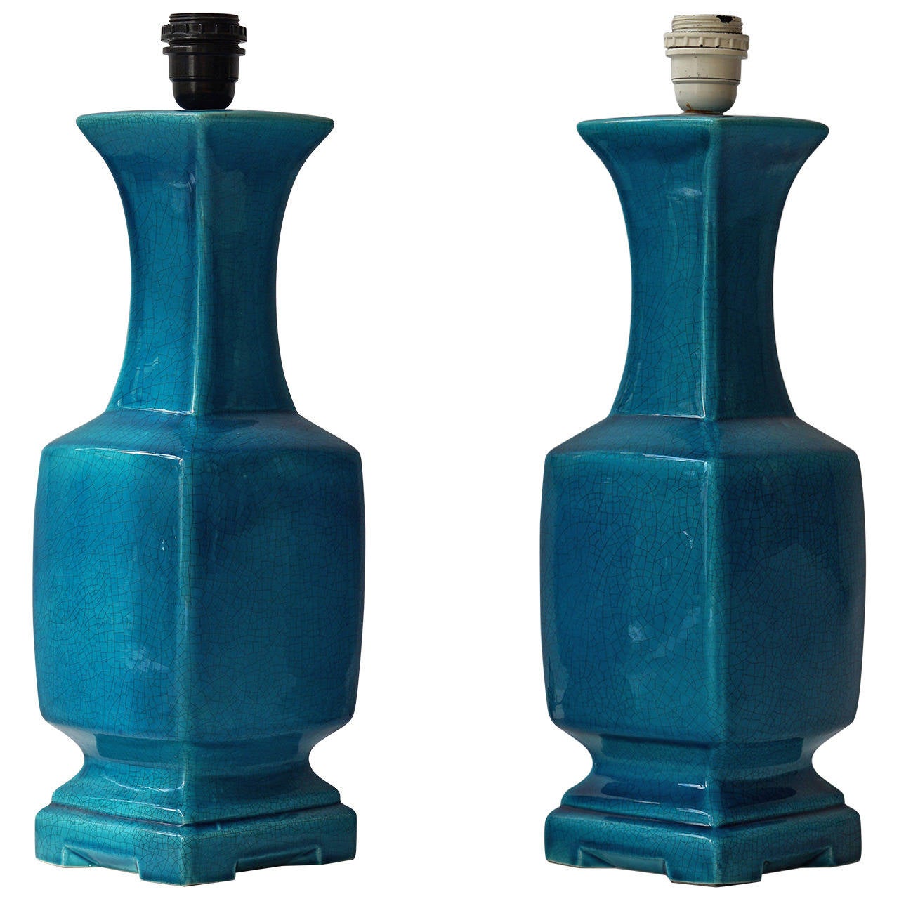 Charming pair of table lamps in the manner of Bitossi, Italy.