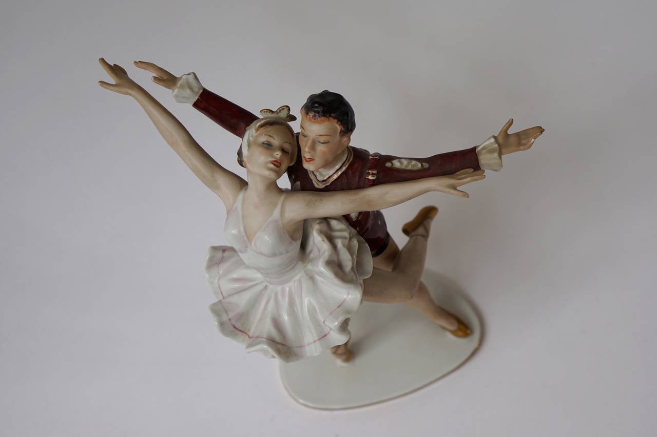 Mid-Century Modern Porcelain Dancing Figure 2