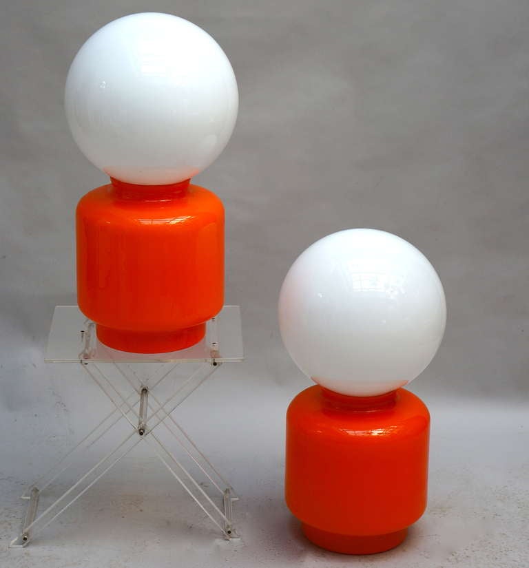 Mid-Century moderno Bellissimo set di due lampade italiane in vetro di Murano in vendita