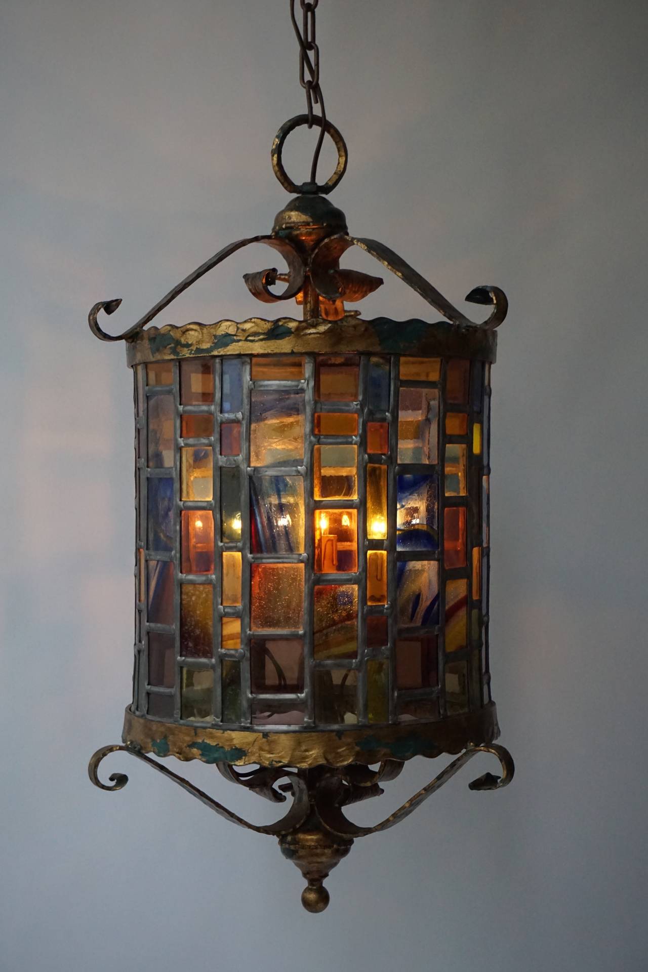 Large Monumental Stained Glass Lantern In Good Condition In Antwerp, BE