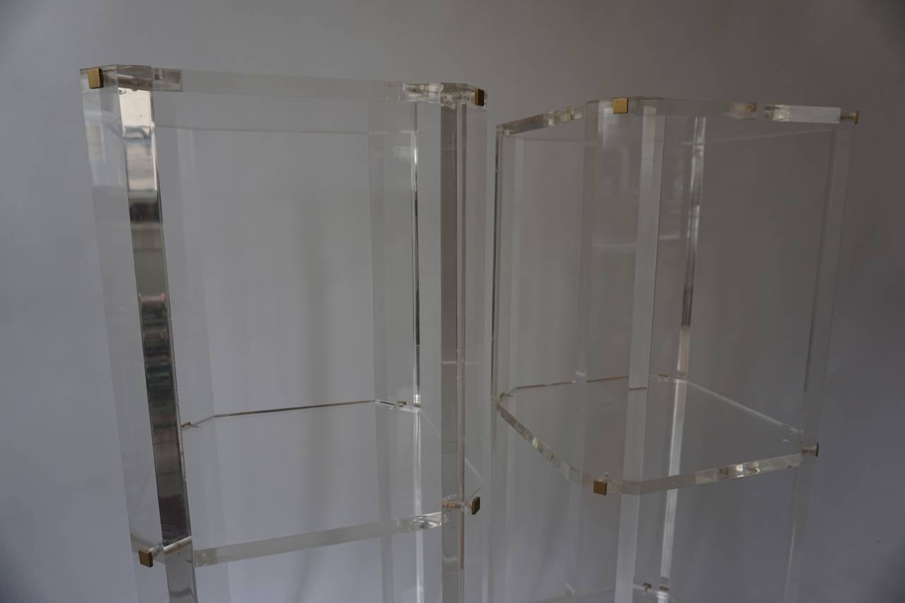 Pair of Lucite Etagere Tables In Excellent Condition In Antwerp, BE