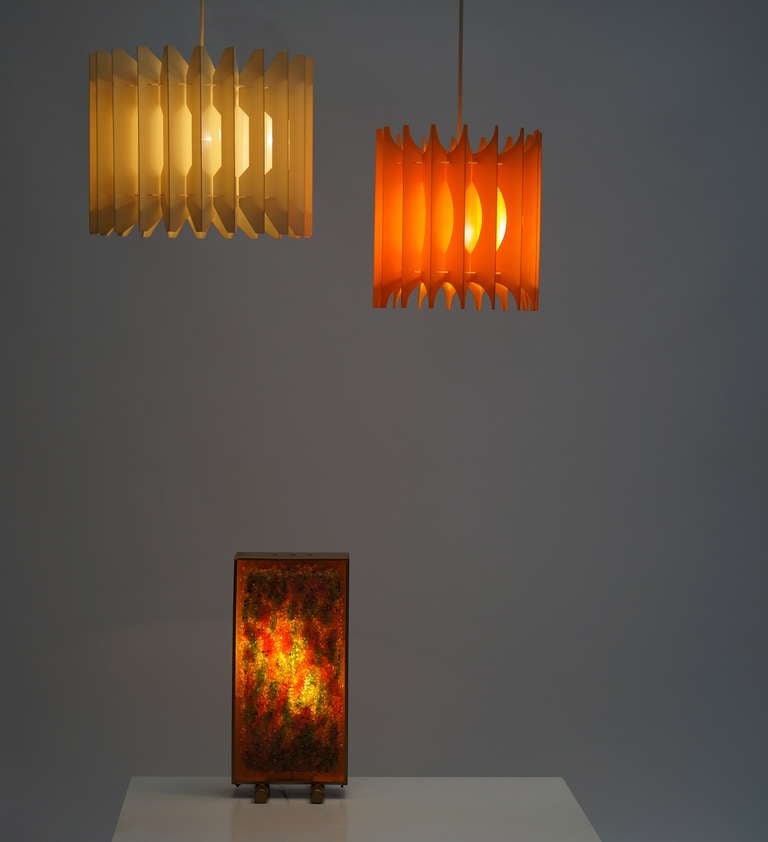 Late 20th Century Pair of Pendant Lights