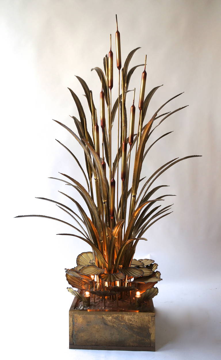 Mid-Century Modern Un lampadaire Jansen Bull Rush de Maison Jansen