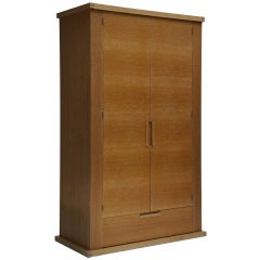 Armoire française en chêne chauffé