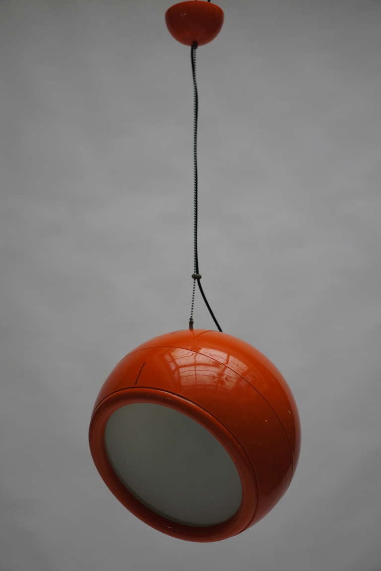 Mid-Century Modern Pallade Lamp for Artemide by Studio Tetrarch For Sale