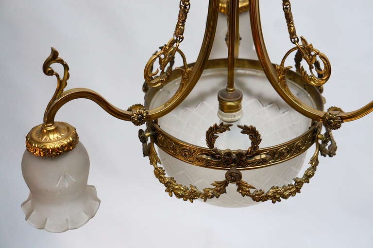 Italian Art Nouveau Brass and Glass Chandelier For Sale 2