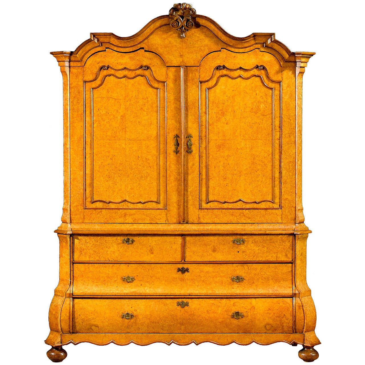 Top Quality and Very Elegant Early 18th Century Amboyna Wood Dutch Cabinet