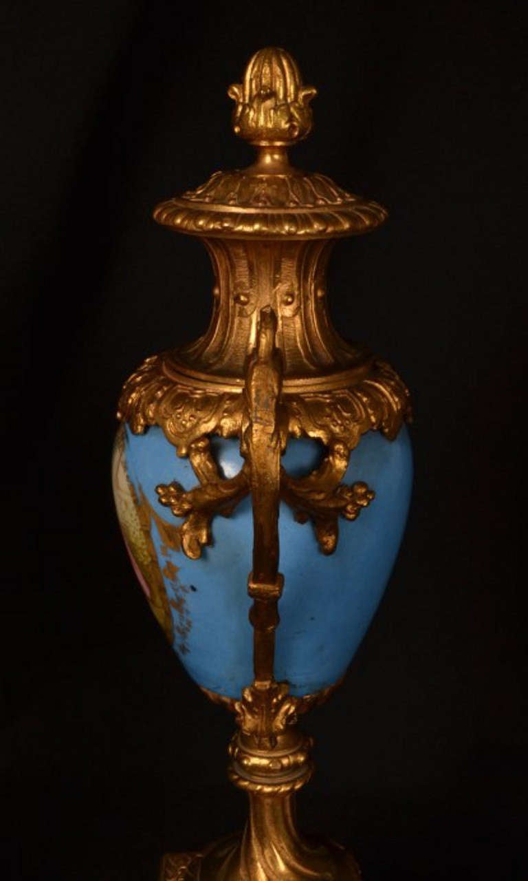 Antique Pair of French Garniture Porcelain Urns c.1880 3