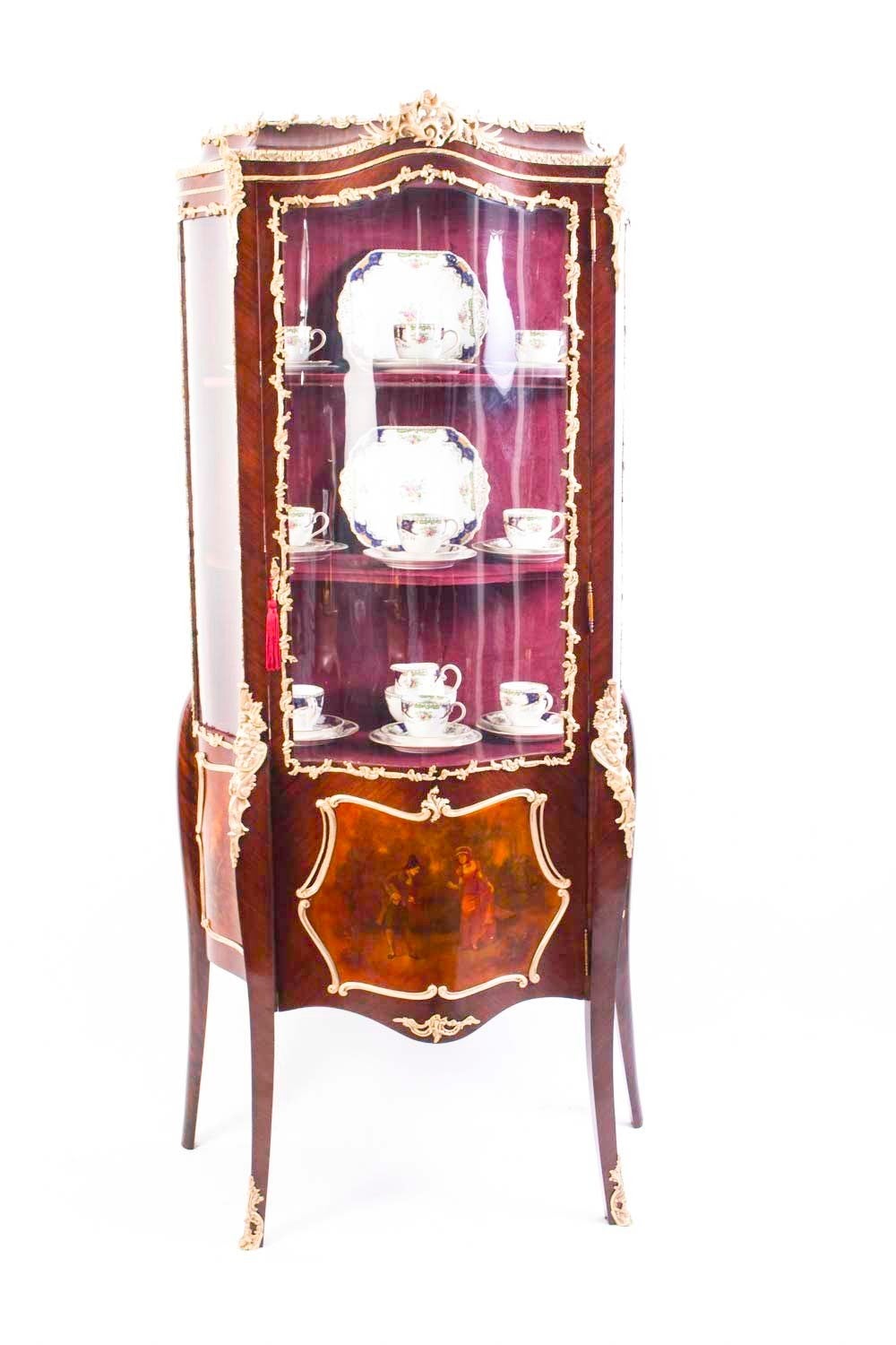 Louis XV Antique French Vernis Martin Display Cabinet, 19th Century