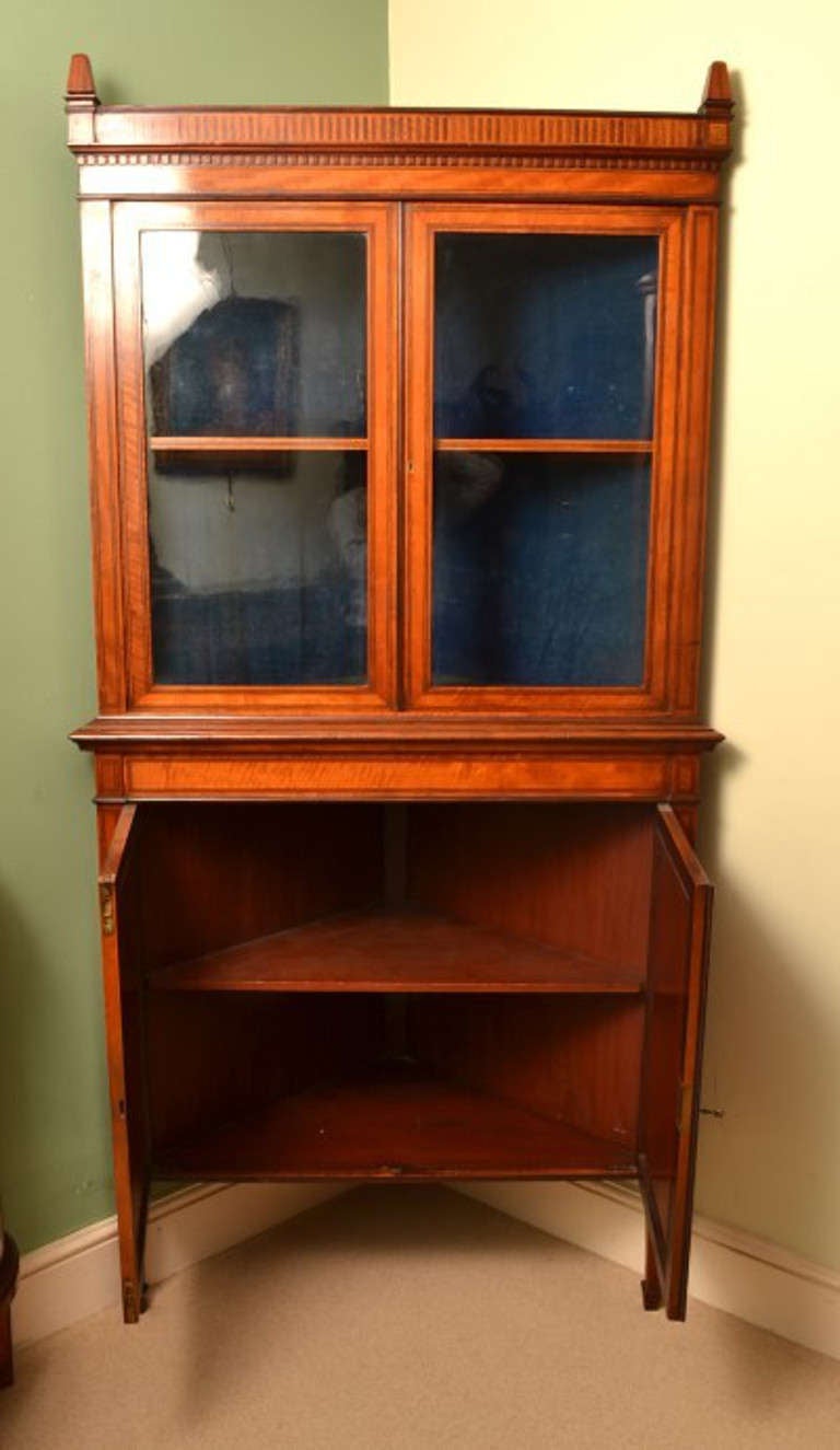 Late 19th Century 19th Century English Edwardian Satinwood Corner Cabinet