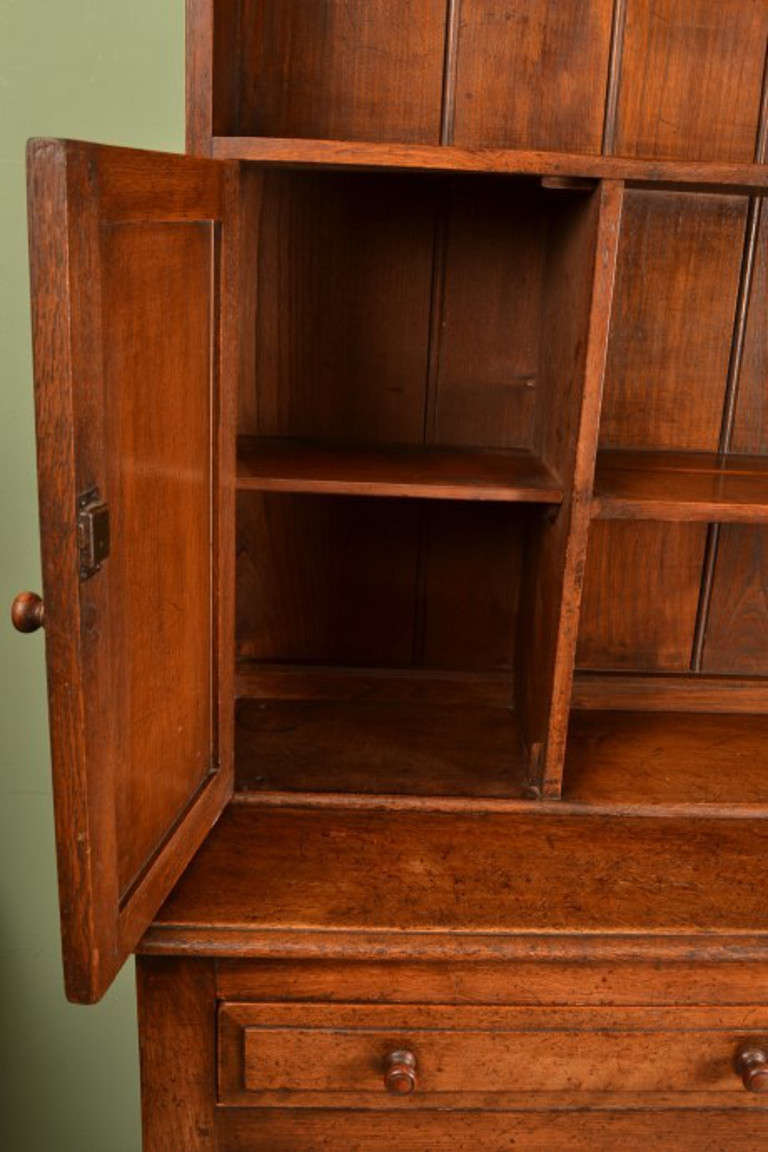Antique English Oak Dresser Cabinet circa 1900 3