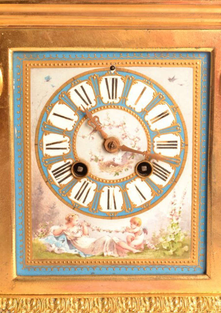 Antique French Ormolu & Porcelain Clock circa 1860 In Excellent Condition In London, GB