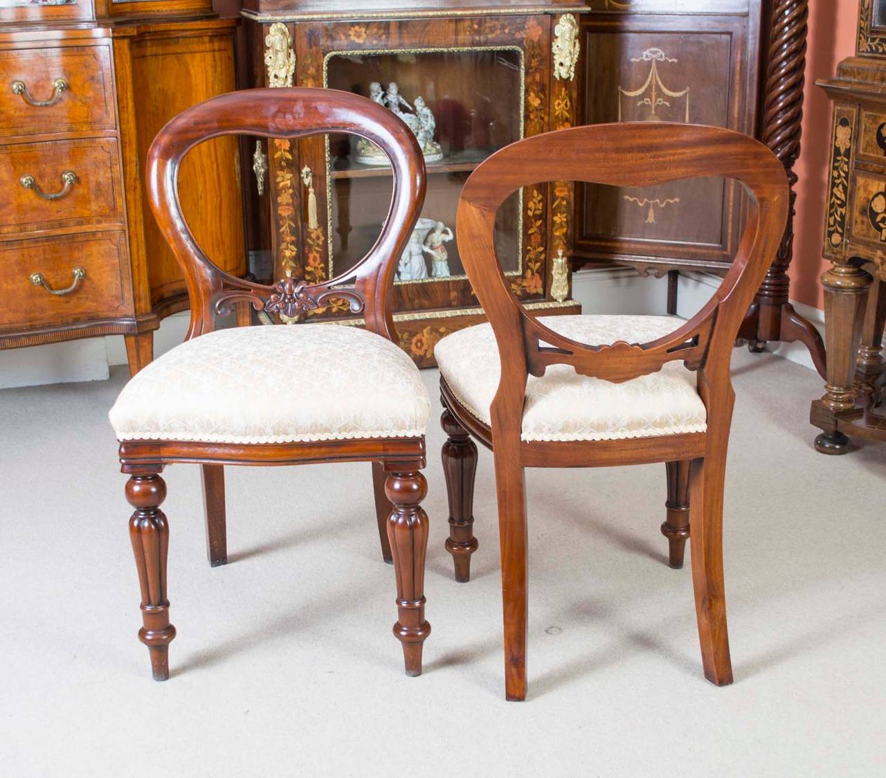 19th Century Antique Victorian Dining Table c.1850 & 12 Chairs