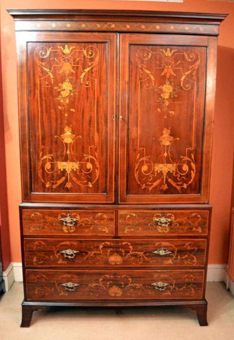 Antique George III Mahogany & Marquetry Linen Press